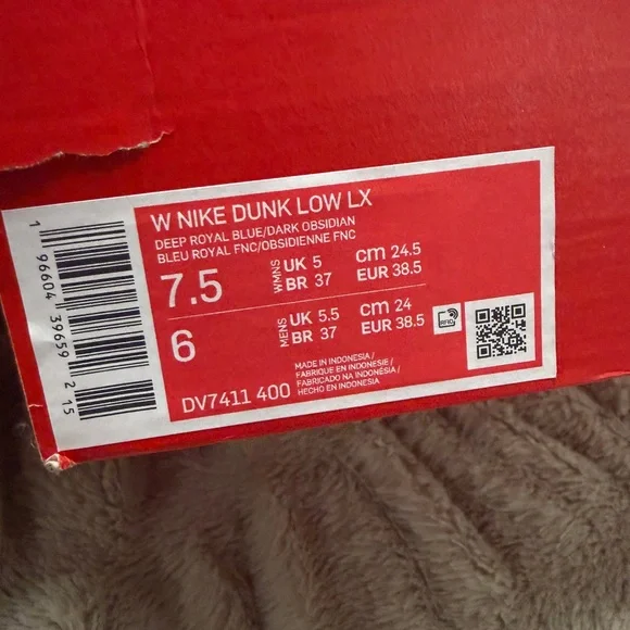 Nike dunk low - size 7.5 - Picture 2 of 7